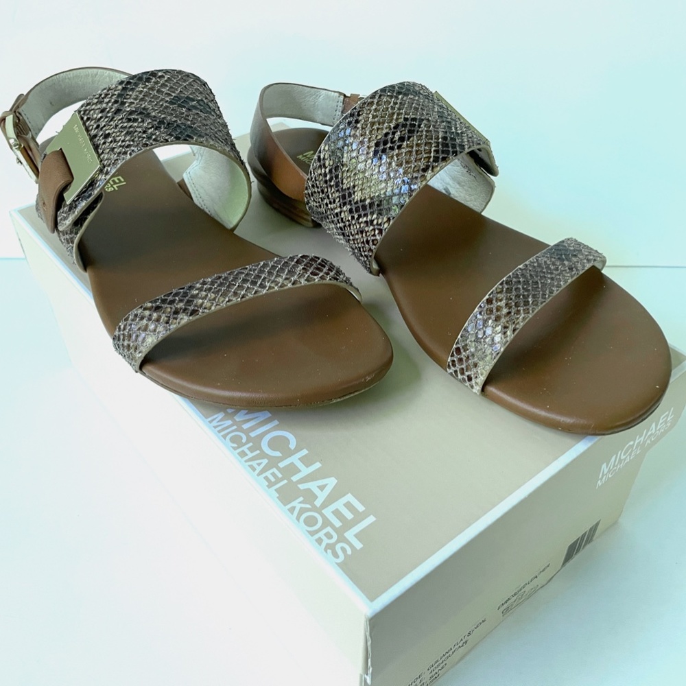 Michael Kors Tan Flat Sandals "Guiliana" - Color "Sand" - Size 8.5 Medium